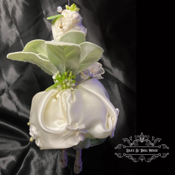 *SOLD* Flower Fairy Doll Puppet OOAK Sculpted Green Forest White Angel Sprite - Picture 6 of 15